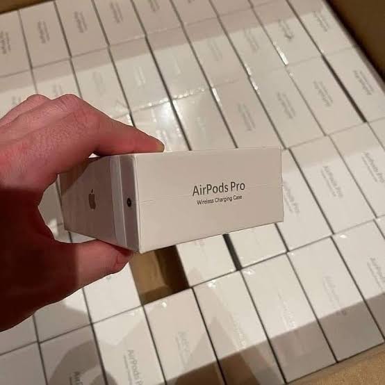 buy wholesale airpods pro pallets uk